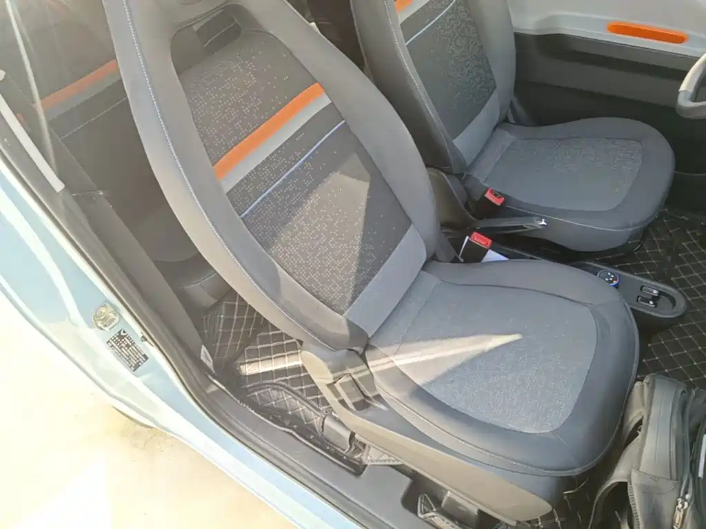Wuling MINIEV — миниатюра 25
