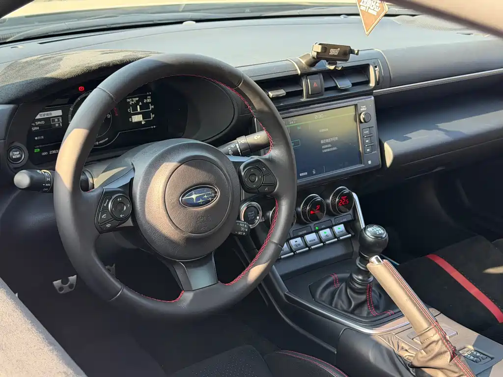 Subaru BRZ — миниатюра 9