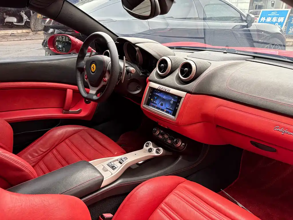 Ferrari California T — миниатюра 10