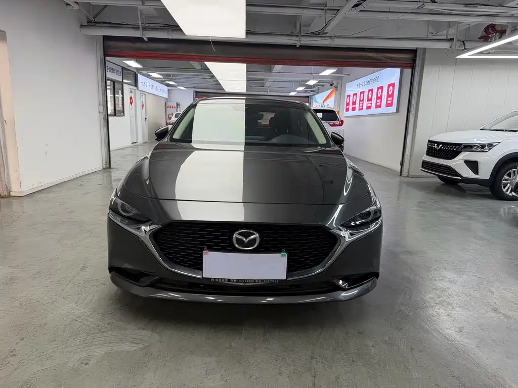 Mazda 3 Axela — миниатюра 2