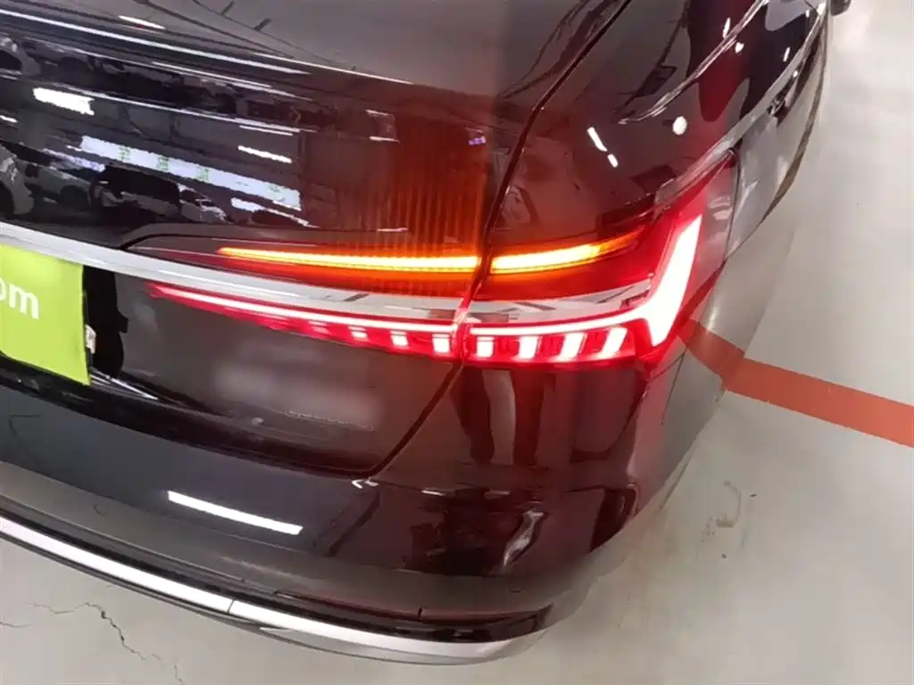 Audi A6L 2023 55 TFSI quattro Flagship
