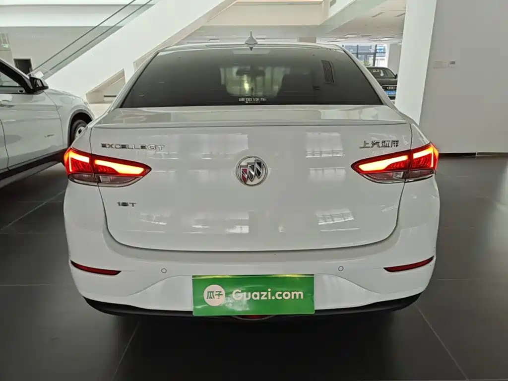 Buick Excelle — миниатюра 6