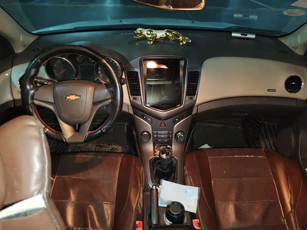 Chevrolet Cruze — миниатюра 10