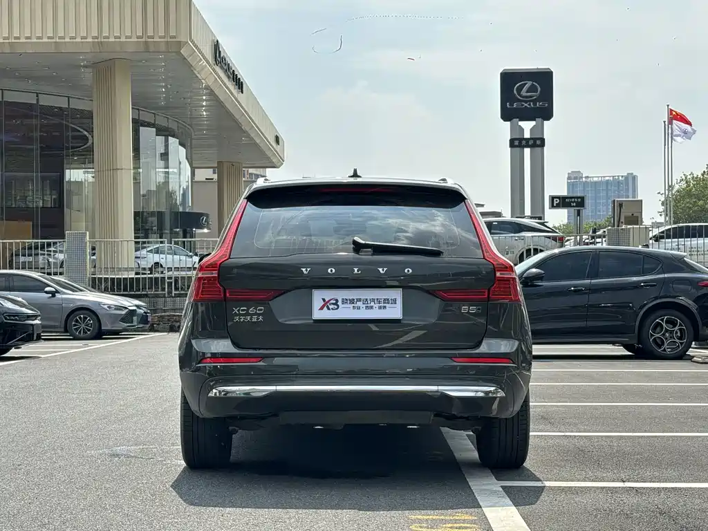 Volvo XC60 — миниатюра 5