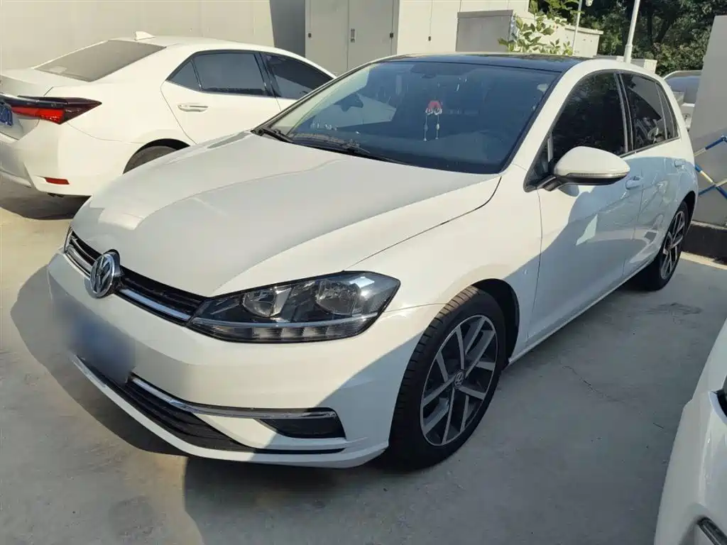 Volkswagen Golf 2020