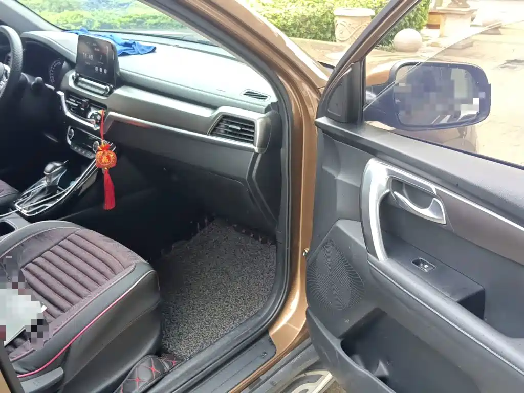 Kia Sportage — миниатюра 18