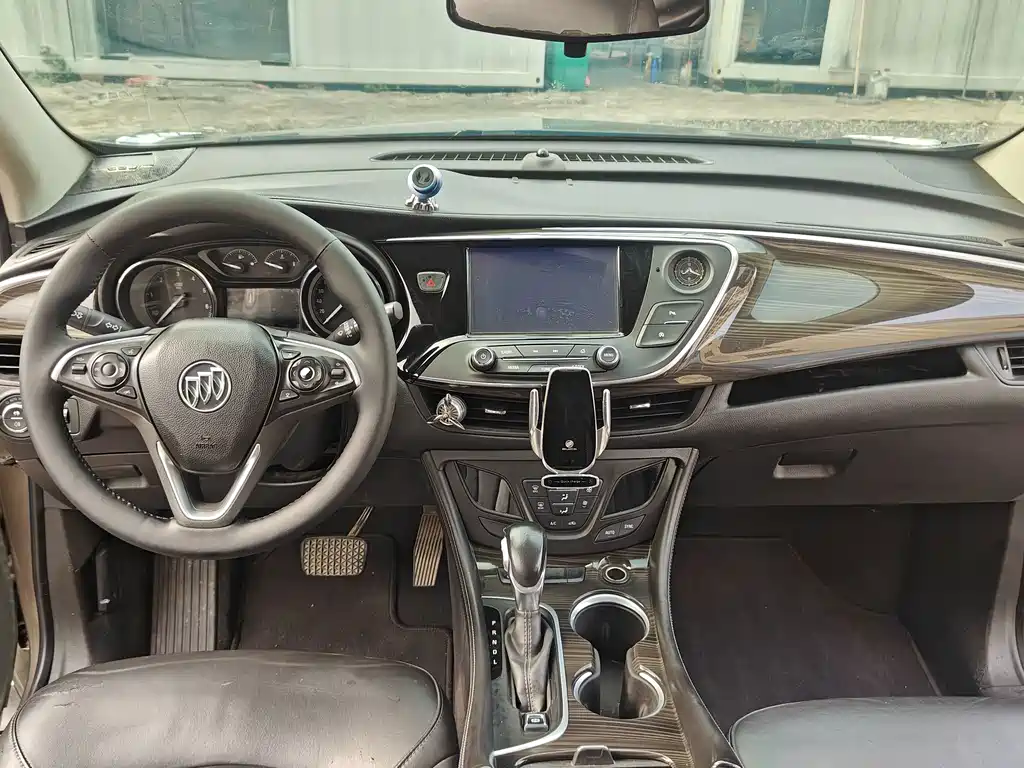 Buick Envision Plus — миниатюра 7