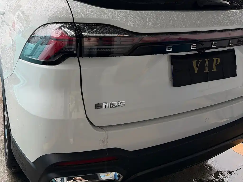 Geely Haoyue L — миниатюра 5