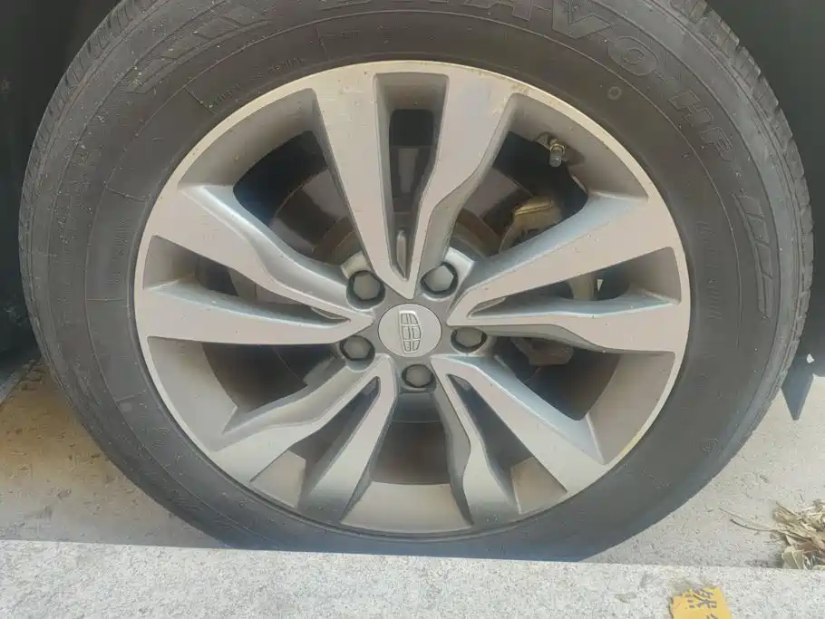 Geely Boyue — миниатюра 6