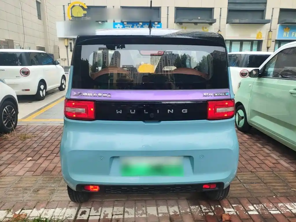 Wuling MINIEV — миниатюра 6