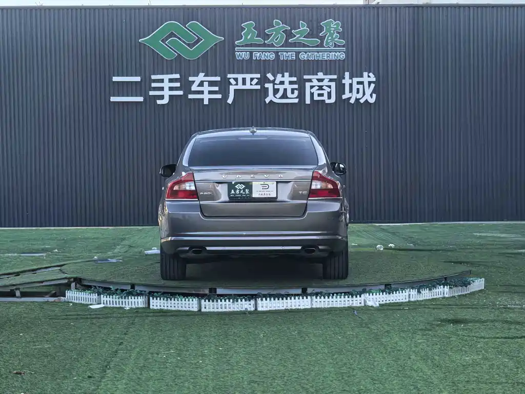 Volvo S80L — миниатюра 23