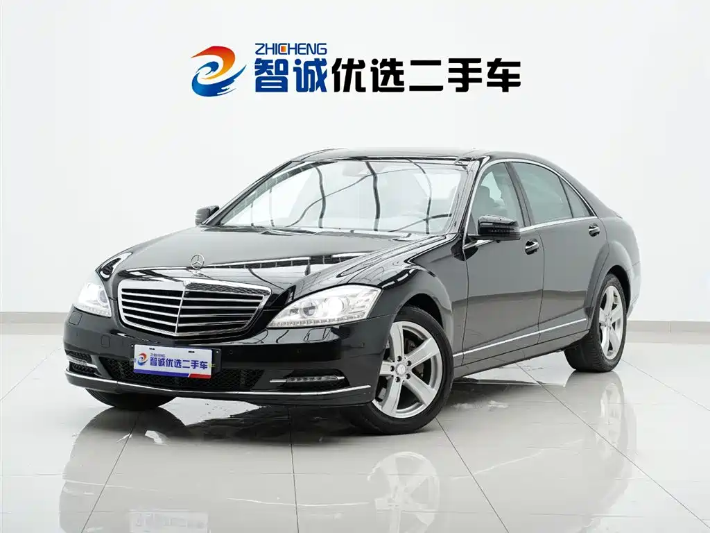 Mercedes-Benz S-Class 2011