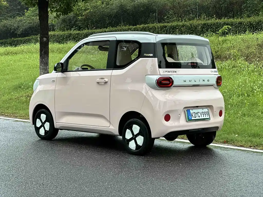 Wuling MINIEV — миниатюра 18