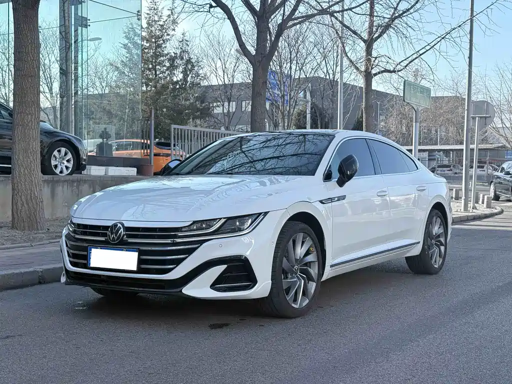 Volkswagen CC 2024