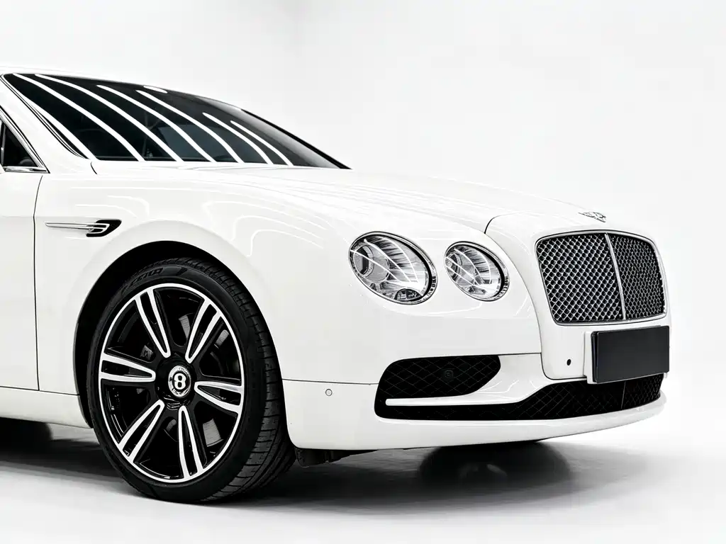 Bentley Flying Spur — миниатюра 9