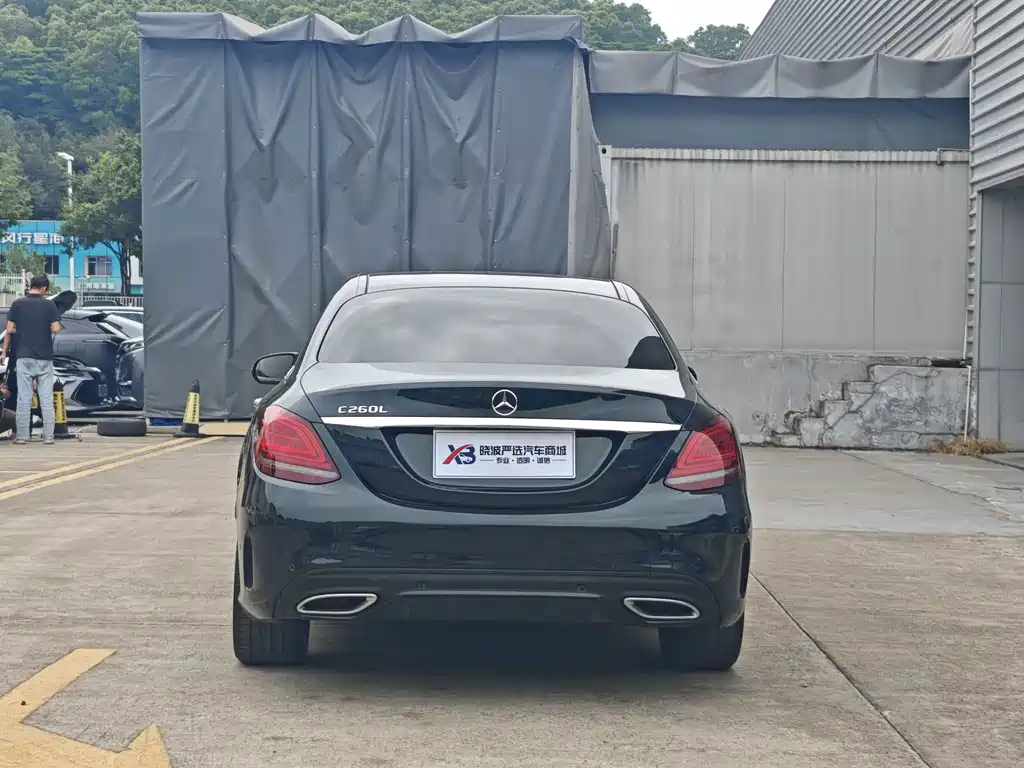 Mercedes-Benz C-Class — миниатюра 4