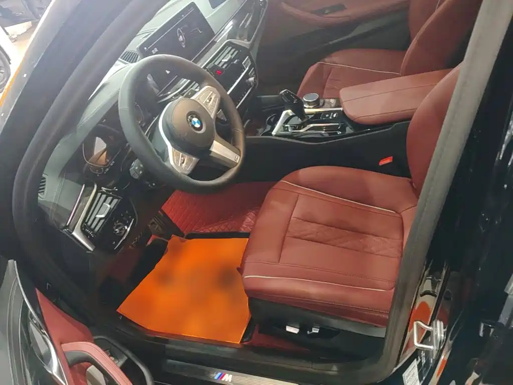 BMW 5 Series — миниатюра 15