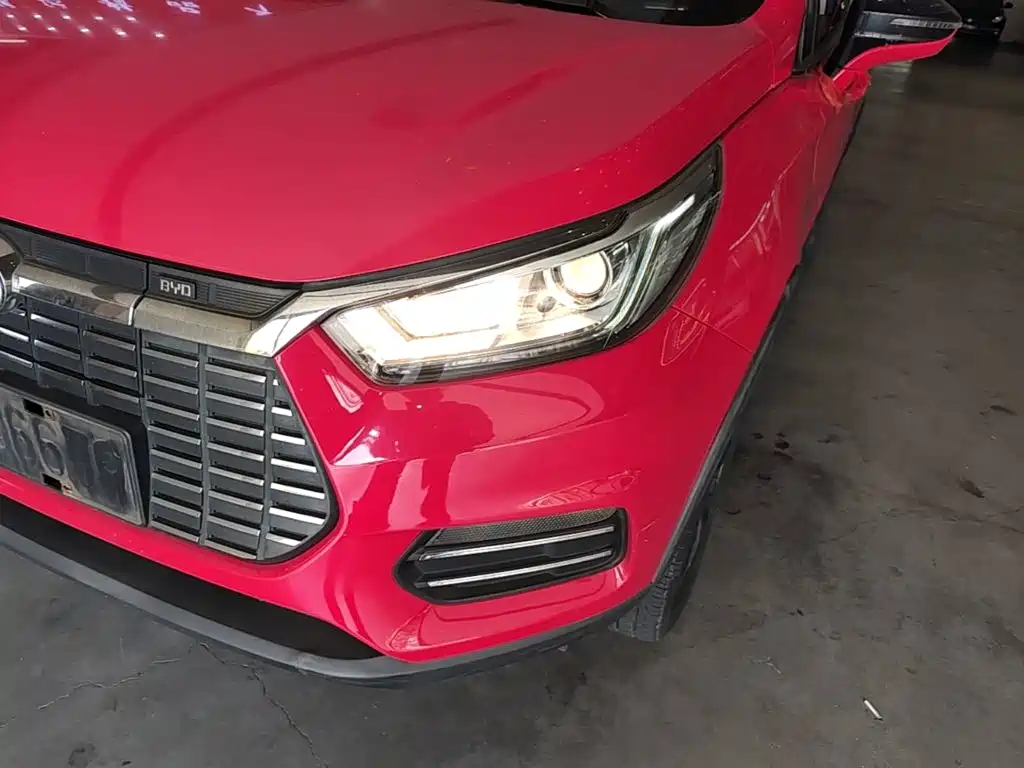 BYD Yuan EV — миниатюра 24