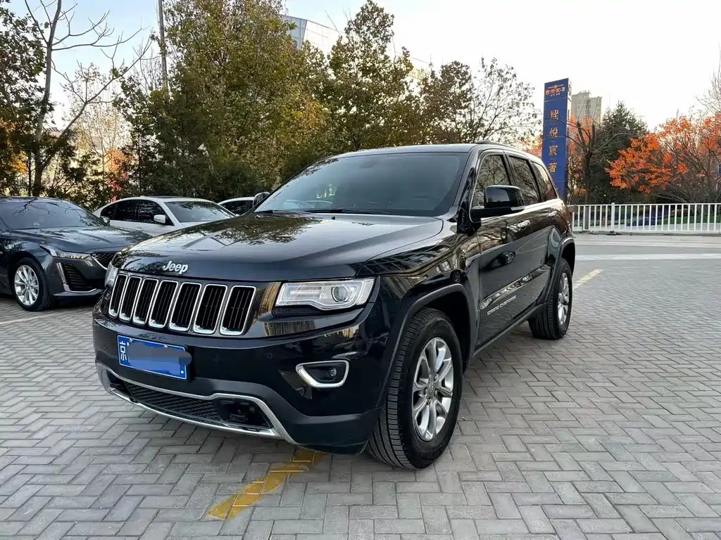 Jeep Grand Cherokee (Import) 2014
