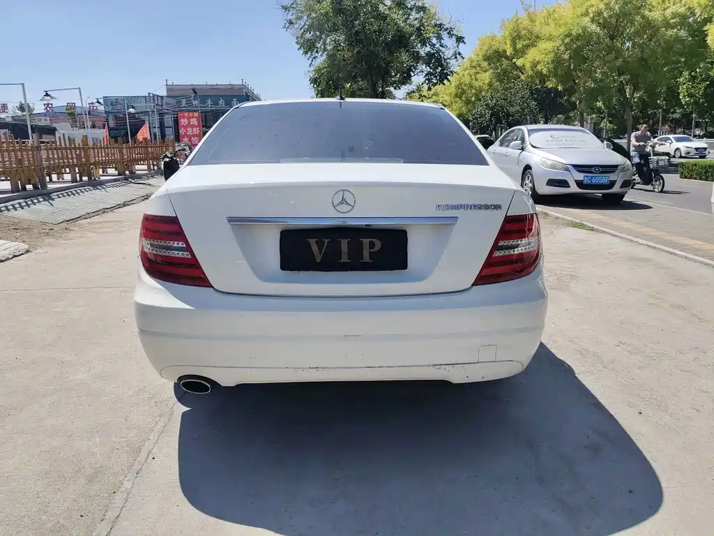 Mercedes-Benz C-Class — миниатюра 5
