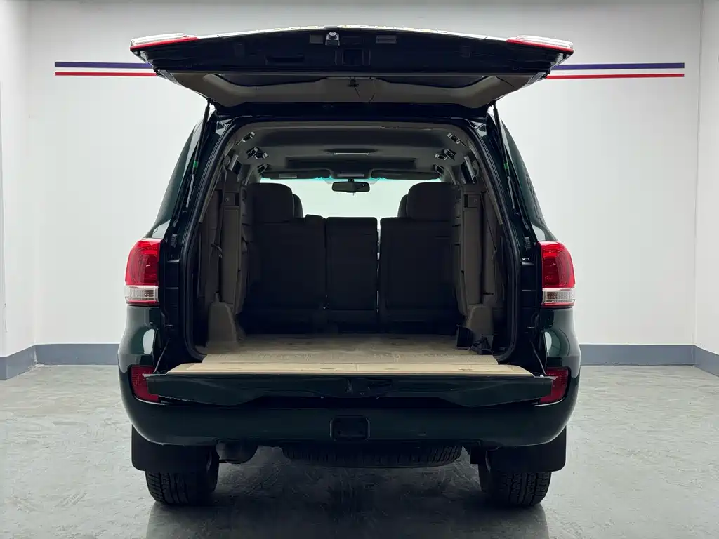 Toyota Land Cruiser — миниатюра 14