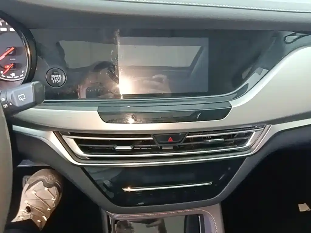 Changan CS35PLUS — миниатюра 13