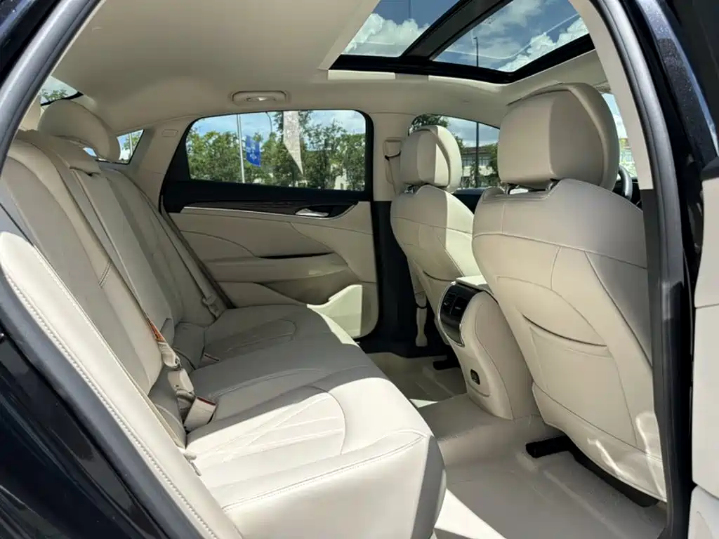 Buick LaCrosse — миниатюра 24