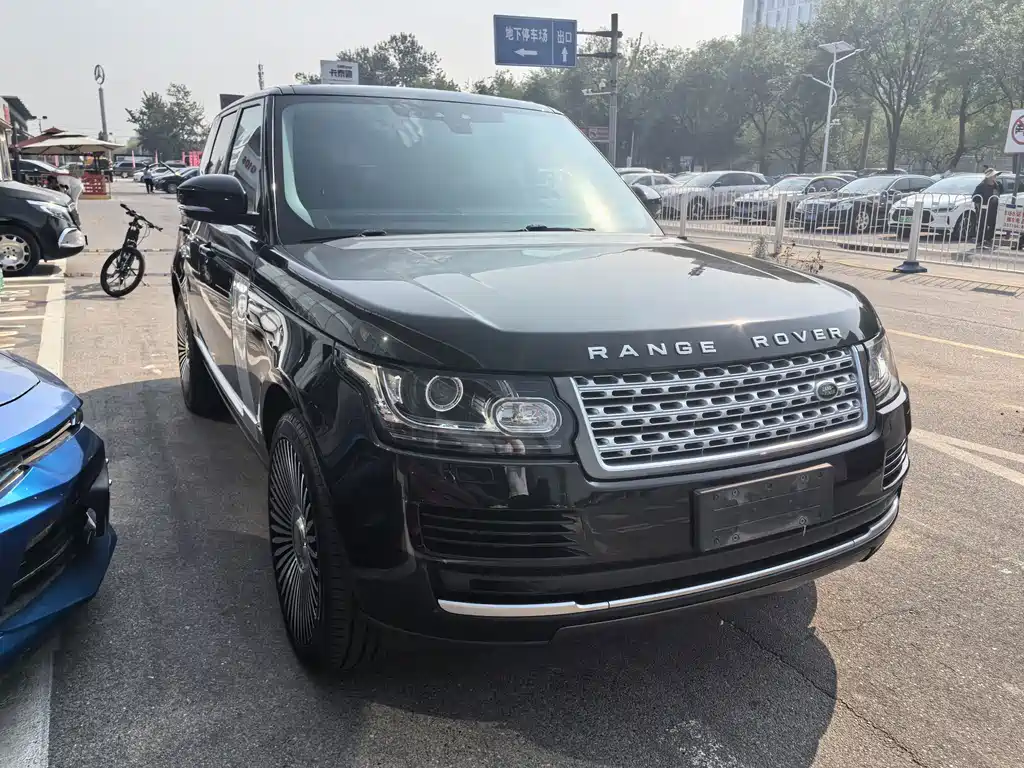 Land Rover Range Rover — миниатюра 4
