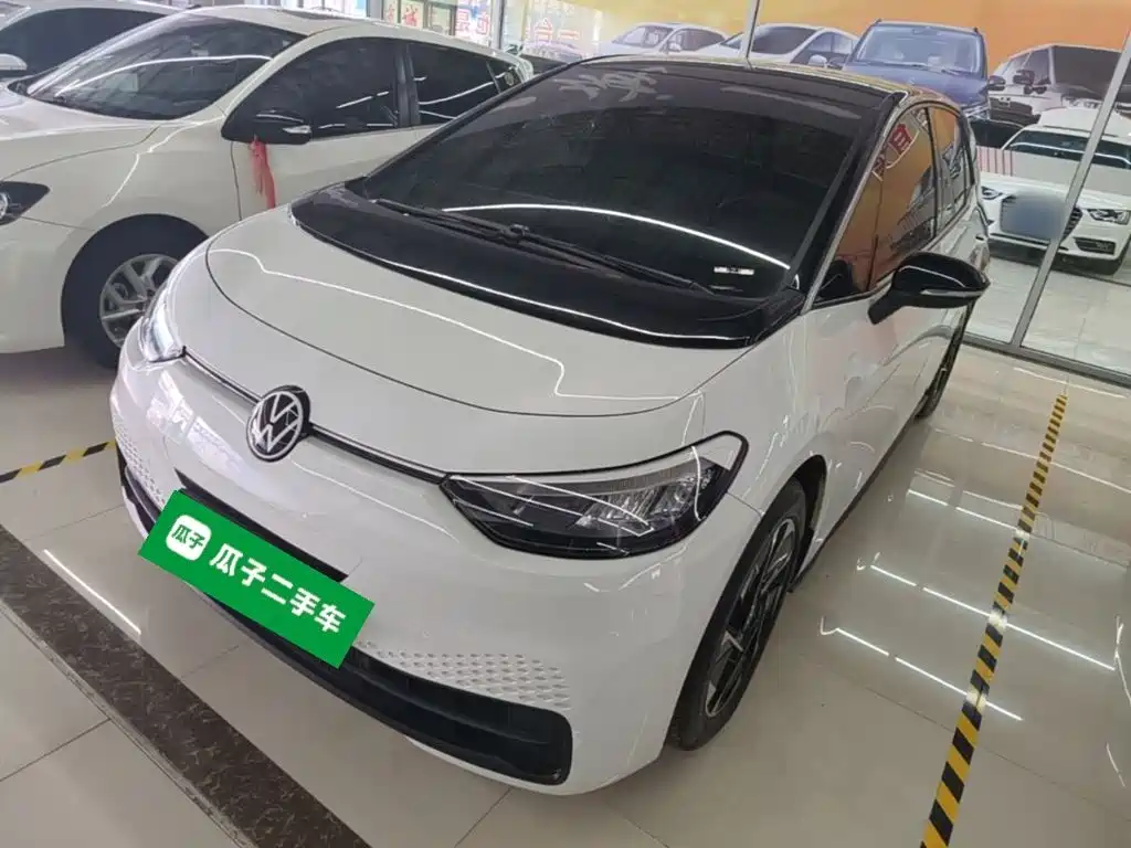 Volkswagen ID.3 — миниатюра 2