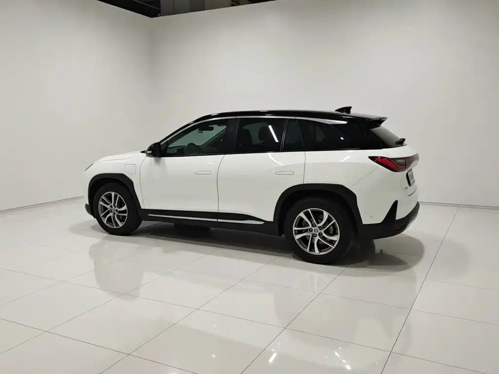 NIO ES6 — миниатюра 26