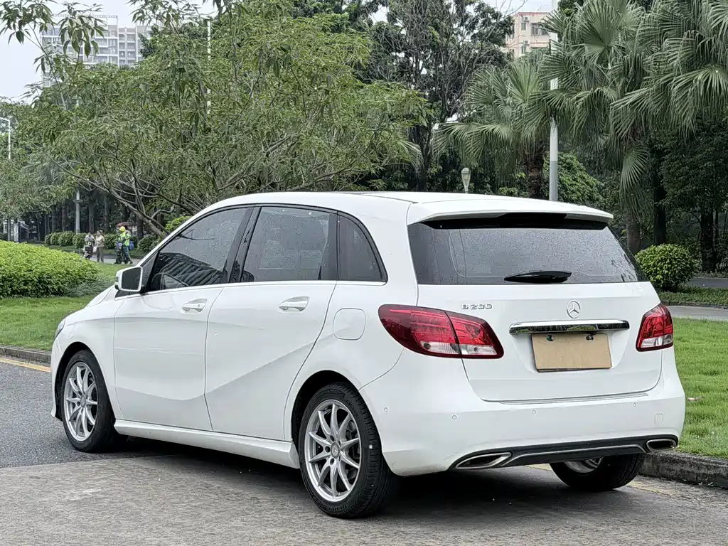 Mercedes-Benz B-Class — миниатюра 3