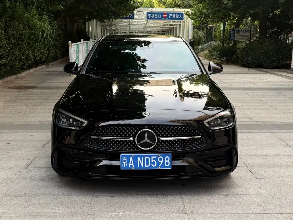 Mercedes-Benz C-Class — миниатюра 4