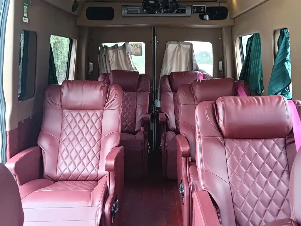 Maxus V80 — миниатюра 8