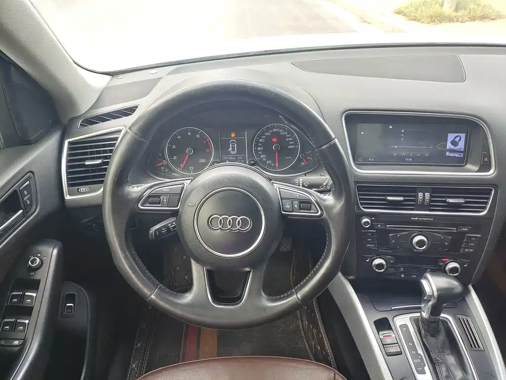 Audi Q5 — миниатюра 11