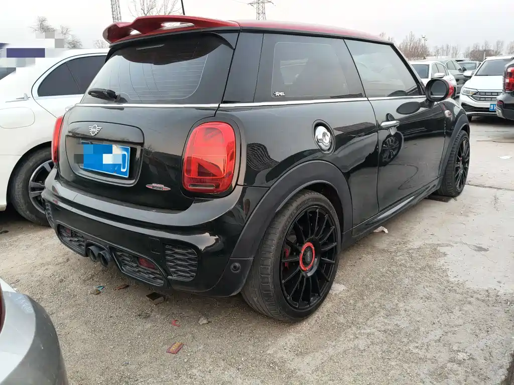 MINI JCW
