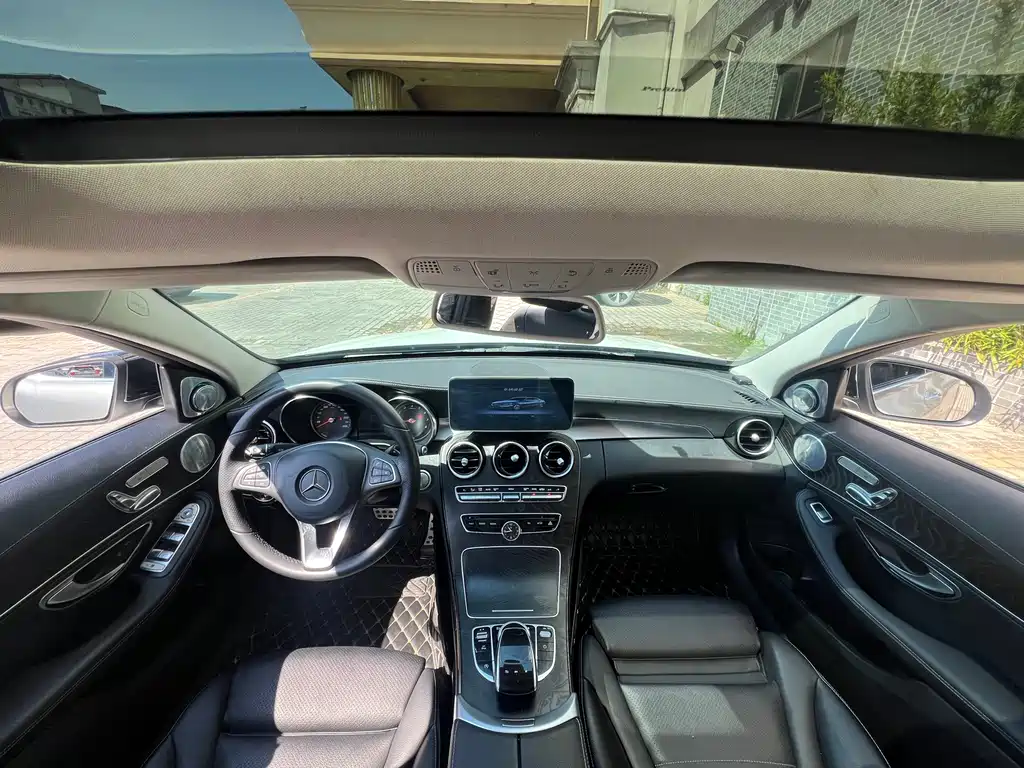 Mercedes-Benz C-Class — миниатюра 20