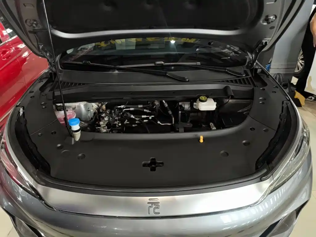 BYD Yuan Plus — миниатюра 20