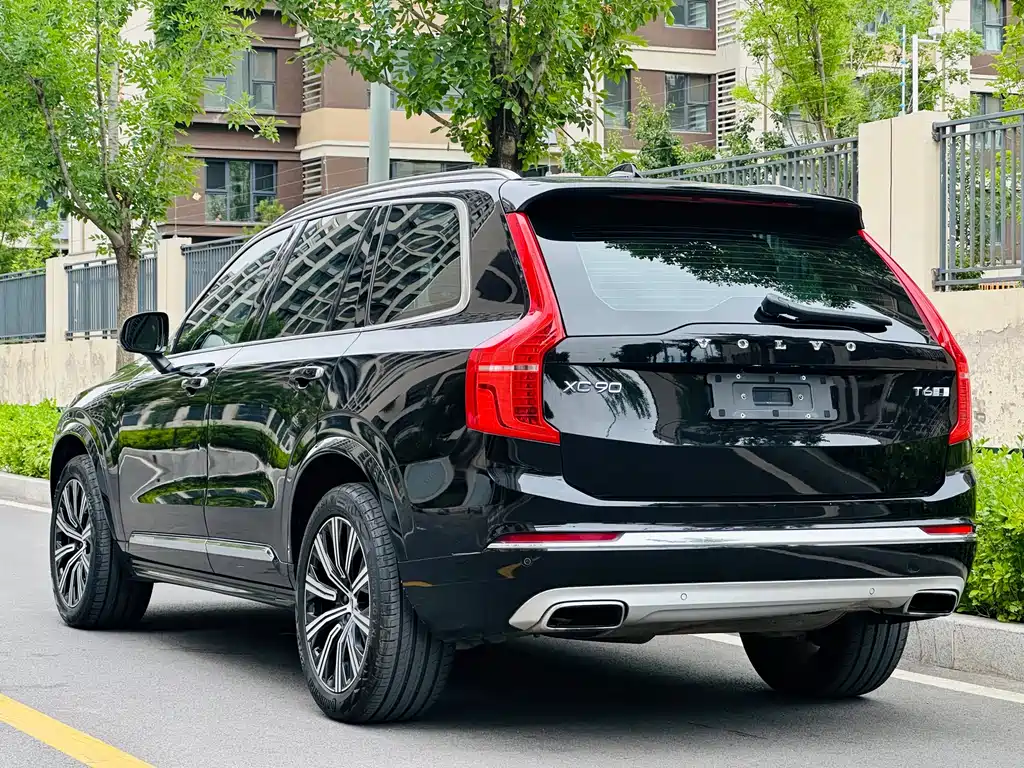 Volvo XC90 2020 T6 Luxury 7 мест