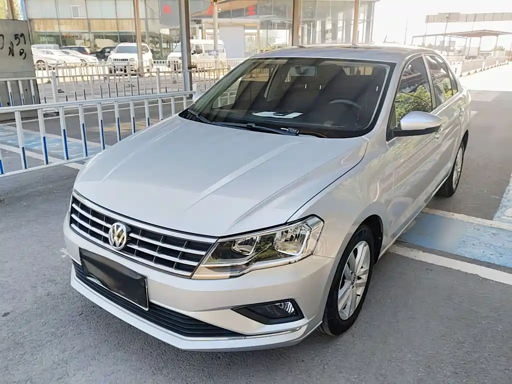 Volkswagen Jetta — миниатюра 2