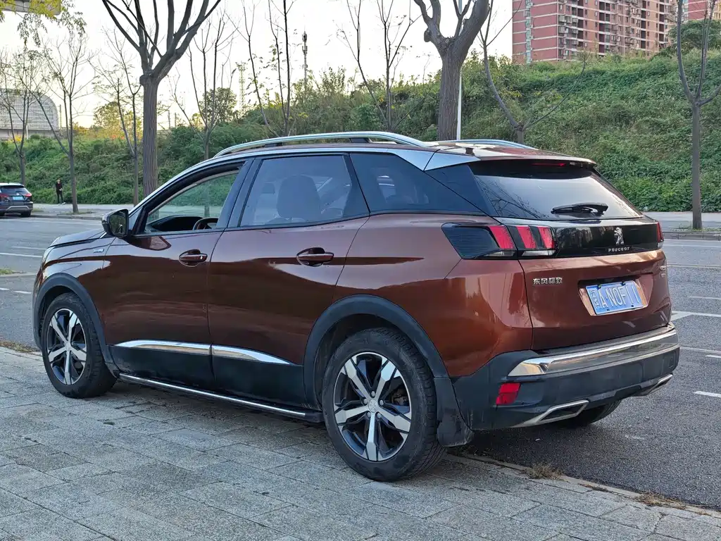 Peugeot 4008 — миниатюра 9