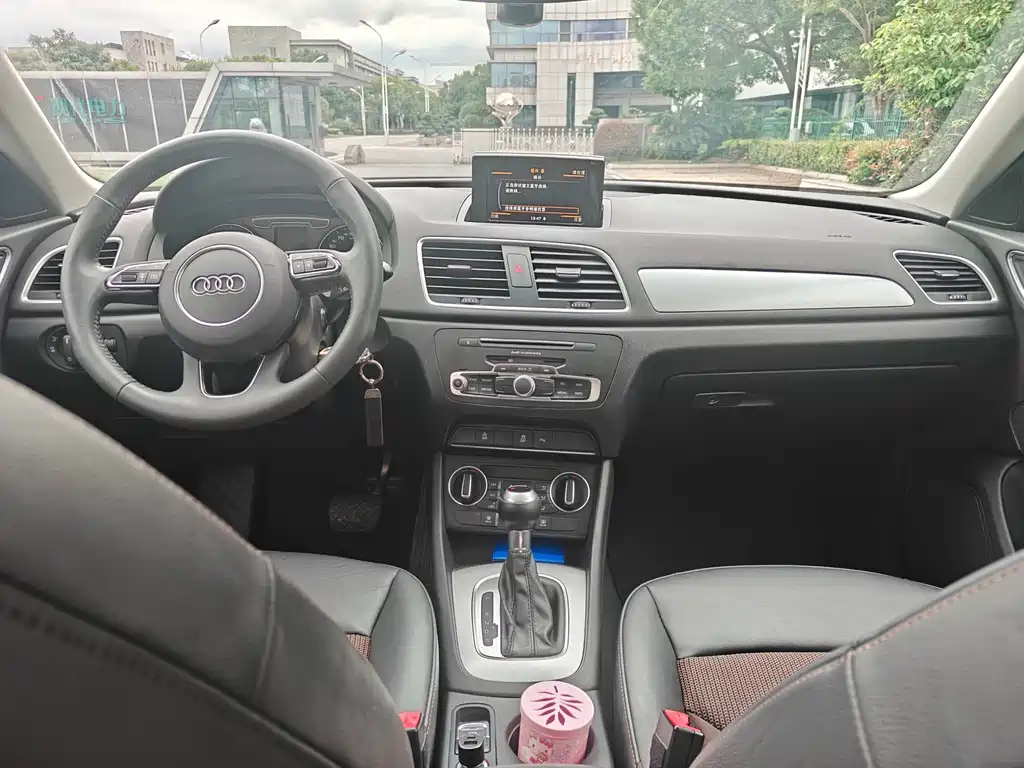 Audi Q3 — миниатюра 6