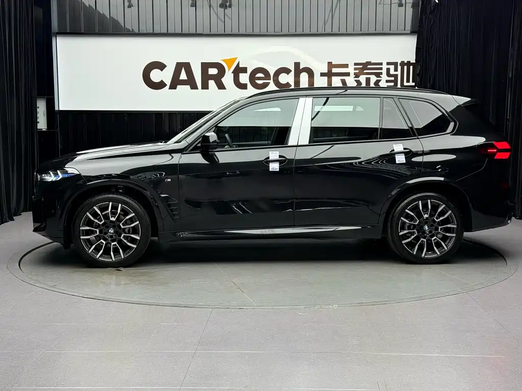 BMW  X5