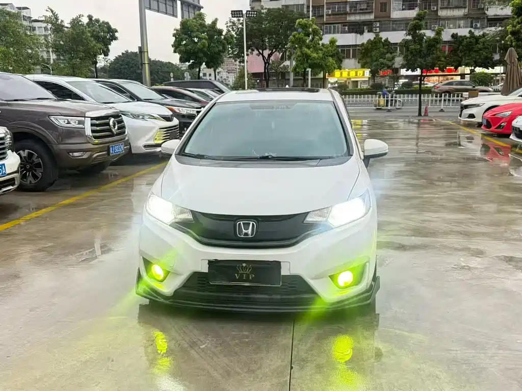 Honda Fit — миниатюра 2