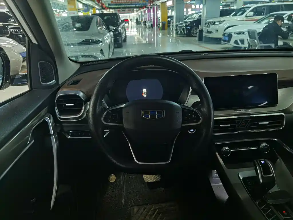 Geely Binyue 2019 Sport 260T DCT V