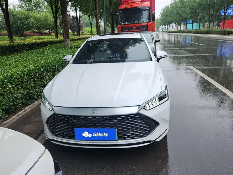 BYD Qin Plus PLUS 2023 Champion DM-i 120KM Lead