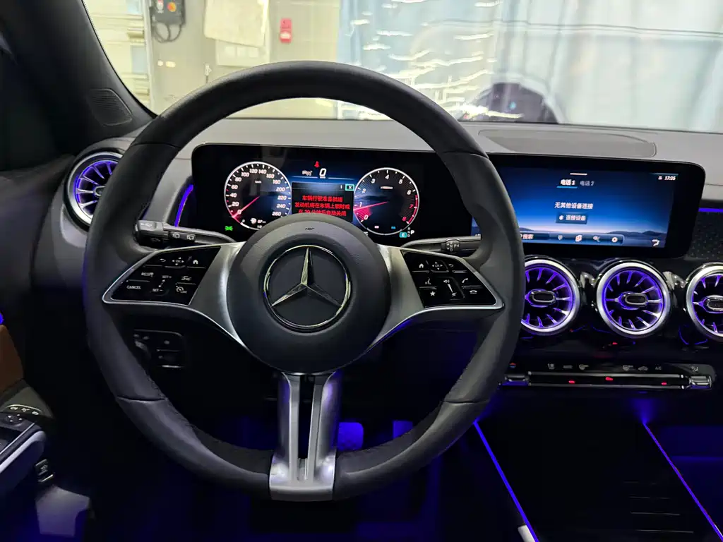 Mercedes-Benz GLB 2024 GLB 200