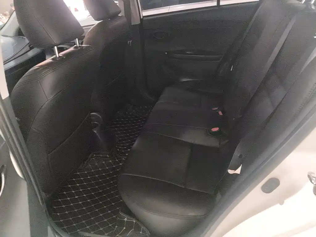 Toyota Vios — миниатюра 17