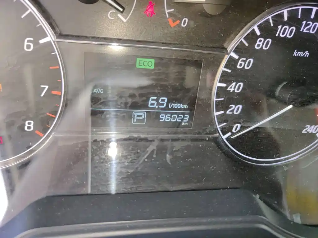 Nissan Tiida — миниатюра 5