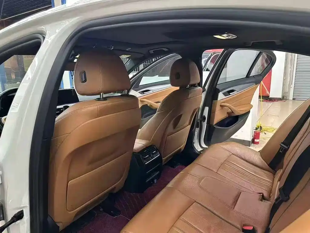 BMW 5 Series 5 2018 525i M Sport