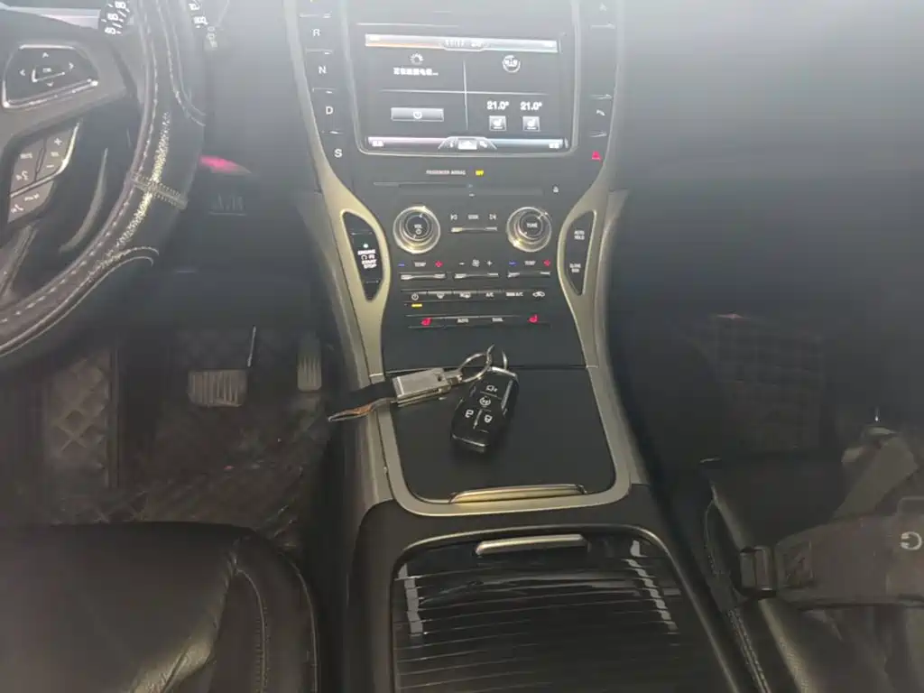 Lincoln MKX — миниатюра 14